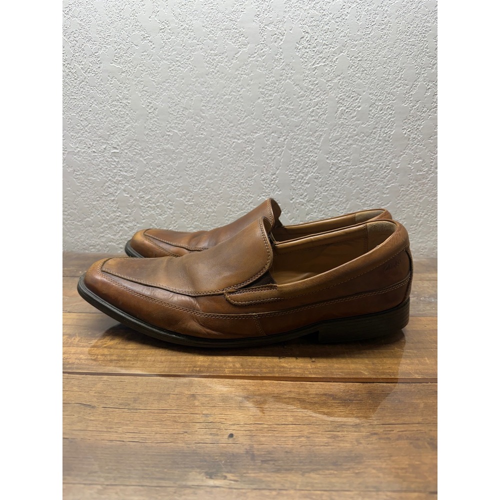 Clarks Mens Brown Leather Slip On Loafers Square Toe Dress Shoes Size 15 M 22261